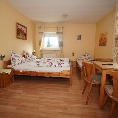 Pension Doeppert Нюрнберг Екстер'єр фото